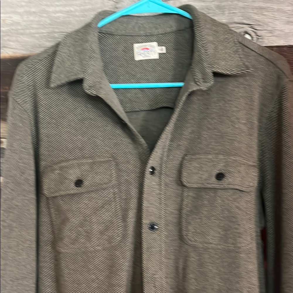 Faherty Olive Green Casual Button Down Shirt - Picture 2 of 6